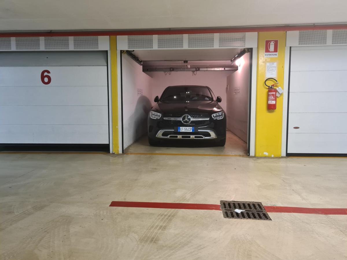 "Libeccio Apartment" Con Garage Privato Lido di Camaiore Exteriör bild